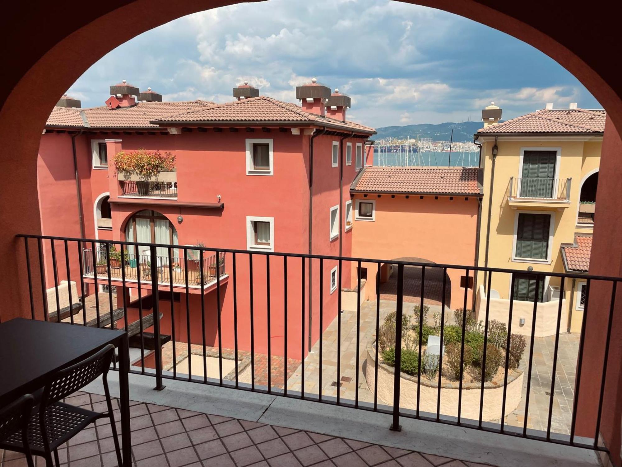 Apartment Aurelia Муджа Екстер'єр фото