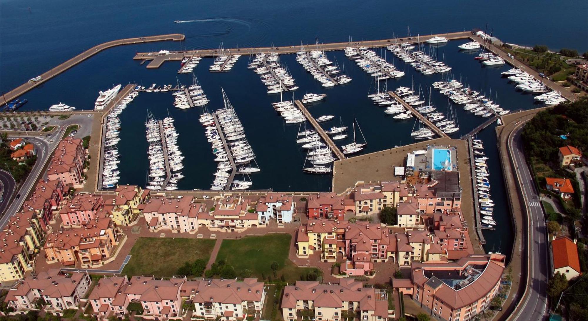 Apartment Aurelia Муджа Екстер'єр фото